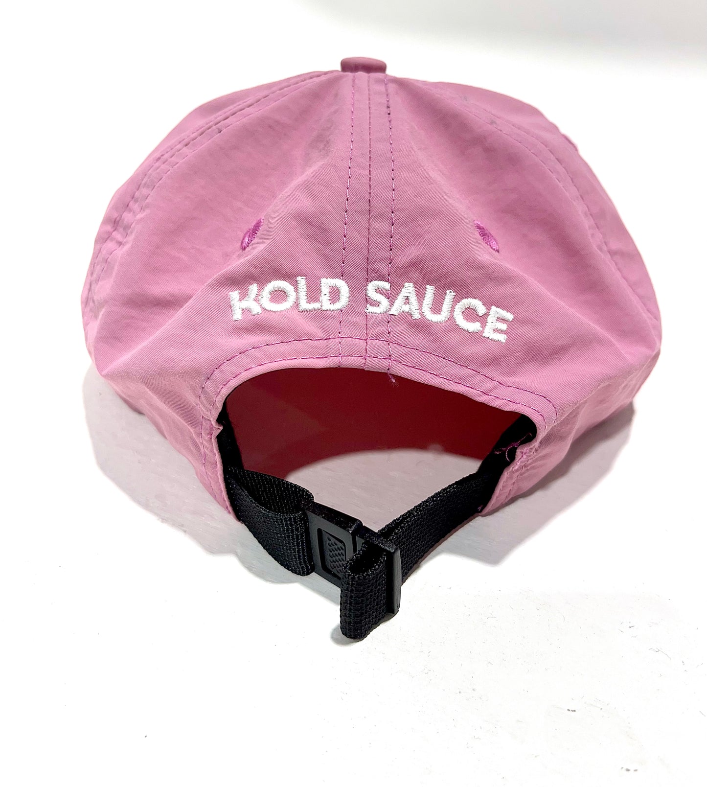 Kold Nylon ALLCAPS - Panther Pink